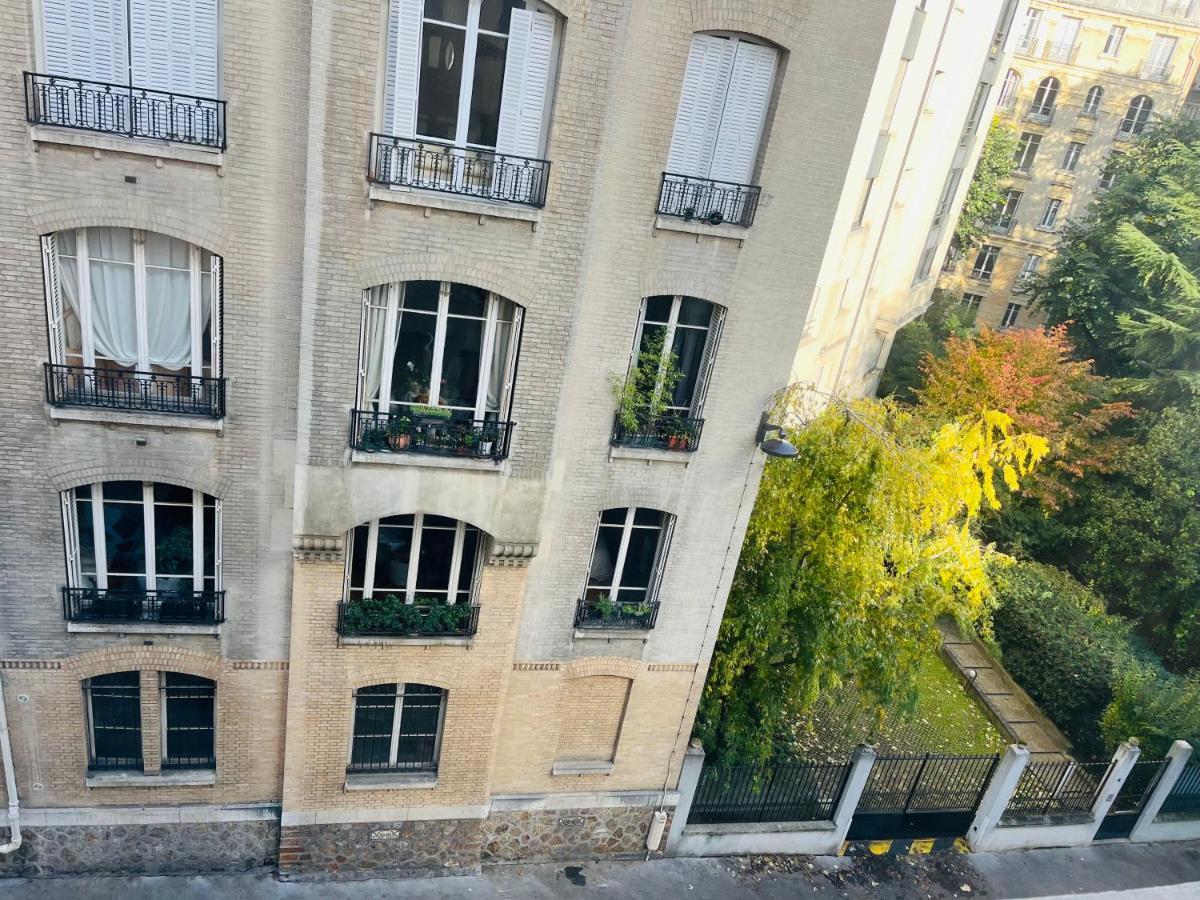 Dream Dwell Paris-Eiffel Tower Mirabeau Bridge Cozy Home In The 16Th District 巴黎 外观 照片